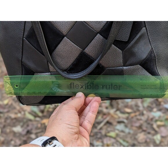 Coach Women's Satchel Crossbody Leather Bag Black with Nubuck & Gunmetal Design - Picture 2 of 15